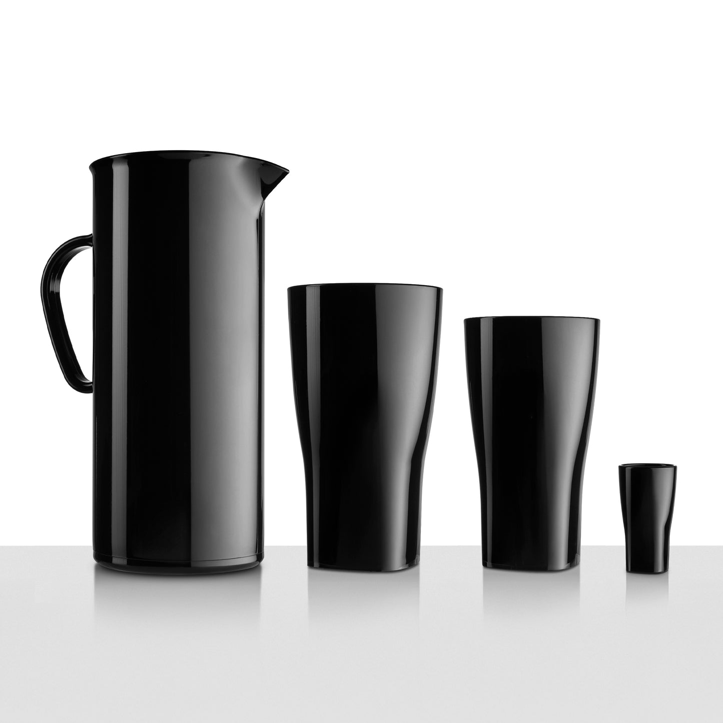 Pint Glass | Pack Of 8 | Jet Black | Reusable | Dishwasher Safe | Shatterproof